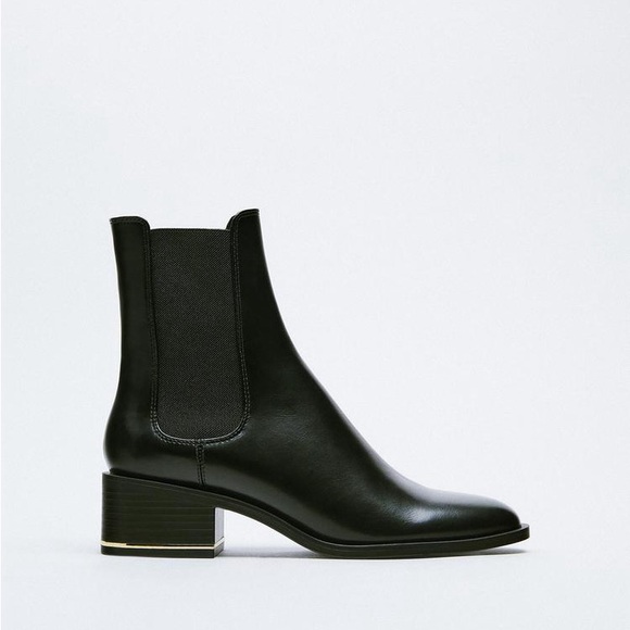 ZARA FLAT ANKLE BOOTS WITH HEEL DETAIL BLACK - Picture 5 of 12